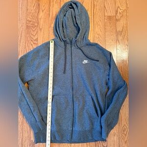 Nike Men's Sportswear Club Fleece Full-Zip Hoodie in charcoal Gray Large